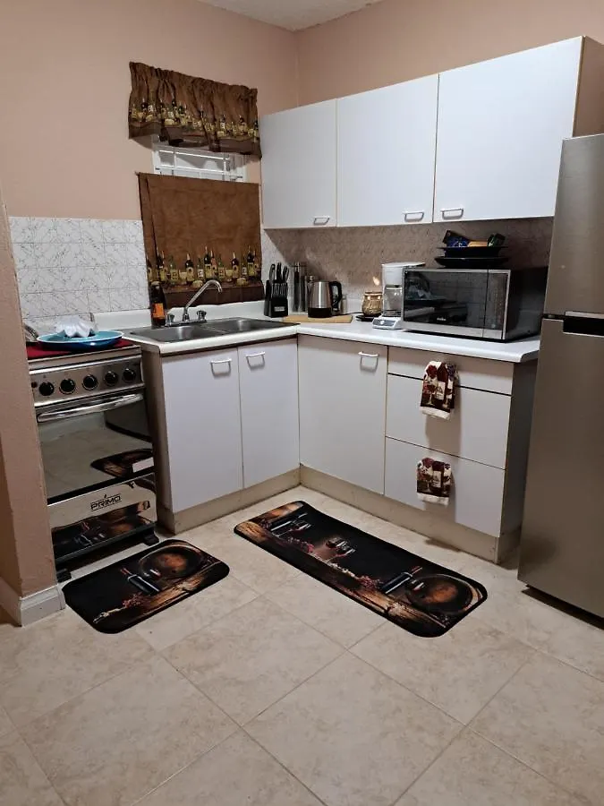 Kozy Kingston Condo At Merrivale Apartments