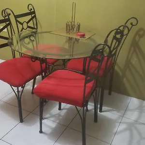Homestay Pearl Of The New, Kingston